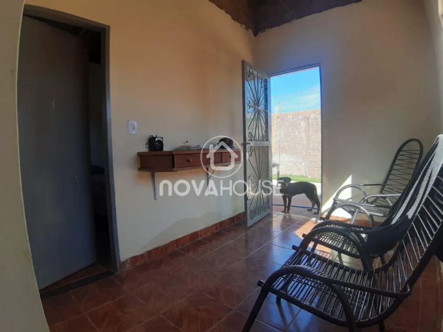 LINDA CASA NOVA LIMA EM TERRENO INTEIRO