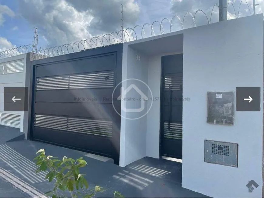 CASA COM SOBRA DE TERRENO