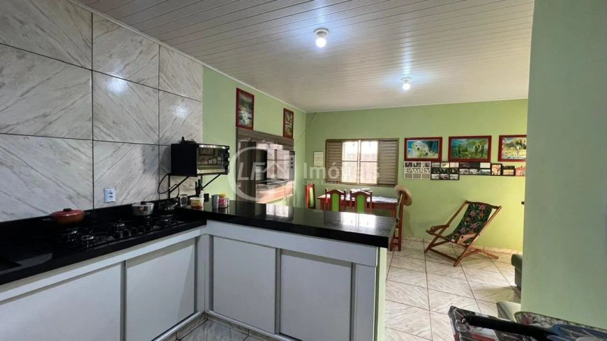 Imóvel à venda em Campo Grande-MS: Casa de 3 quartos na Vila Nogueira com 218m² e 4 vagas de garagem
