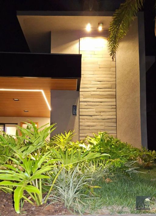 Linda Casa Moderna no Condomínio Reserva Santa Inês – Bairro em crescimento e valoriz...