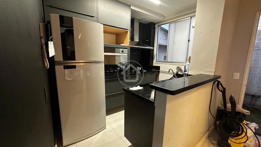 APARTAMENTO TIRADENTES