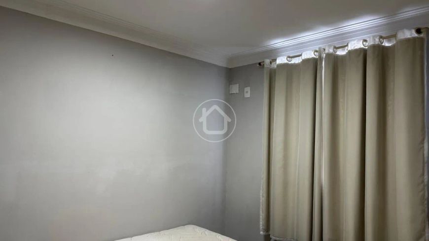 APARTAMENTO TIRADENTES