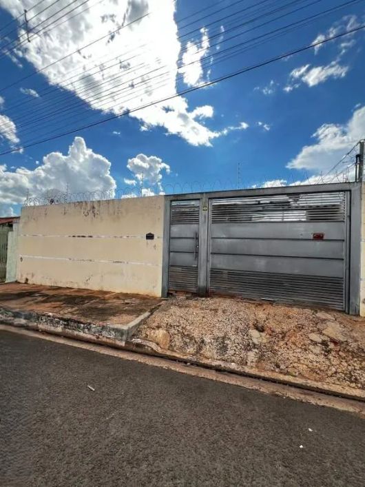 Excelente casa térrea no Jardim Zé Pereira!