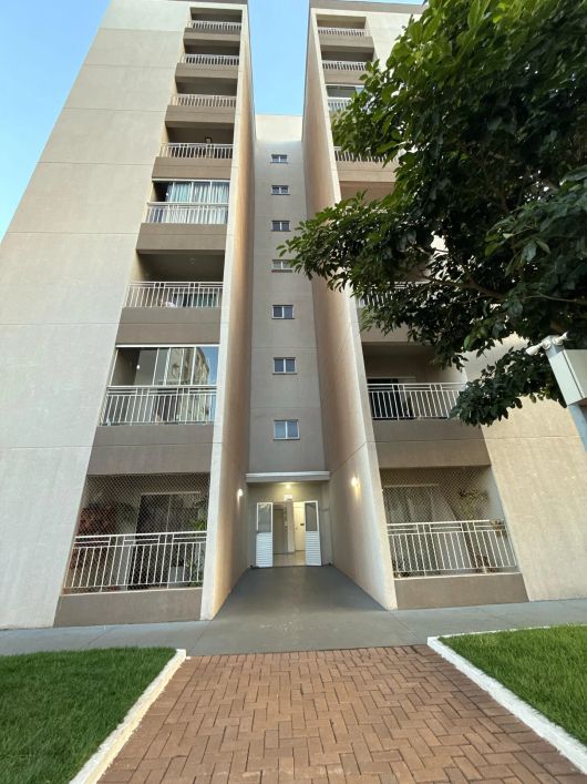 Apartamento com planejados no Villas de Castilla II