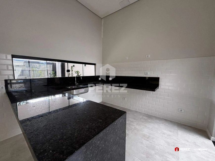 Casa Térrea no Bairro Rita Vieira