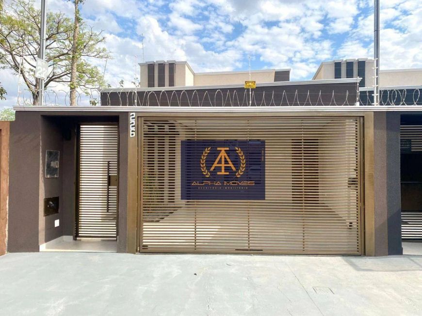 LINDA CASA COM MUITO REQUINTE