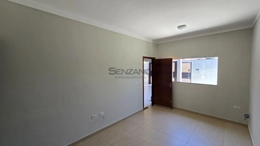 Casa na Vila Nasser, c/ churrasqueira 100m², por R$350mil.
