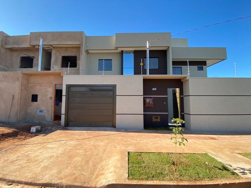 Sobrado para venda com 114 metros quadrados com 3 quartos em Mata do Jacinto - Campo Grande - MS