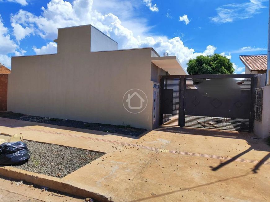 CASA EM CONDOMÍNIO 2 DORMITÓRIOS