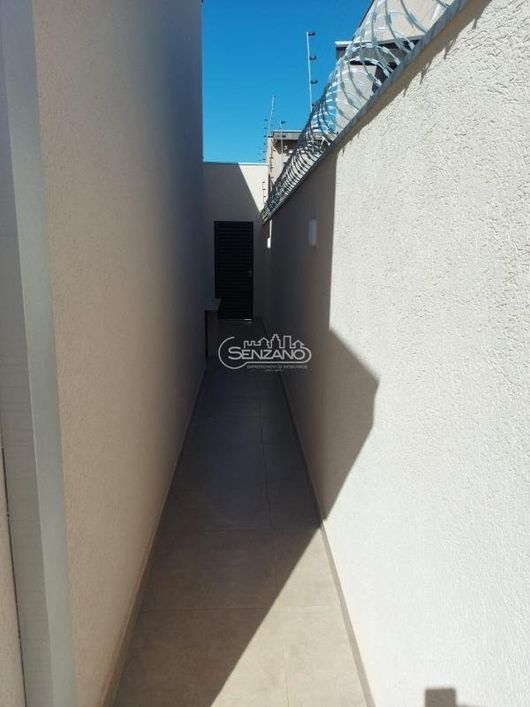Casa nova no Jd. das Nações, ótimo acabamento, apenas R$650 mil.