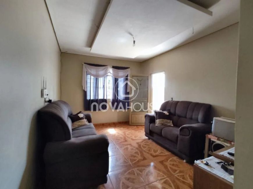 CASA COM QUITAL