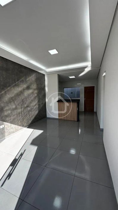 CASA NO MONTE CASTELO COM ÓTIMO ACABAMENTO