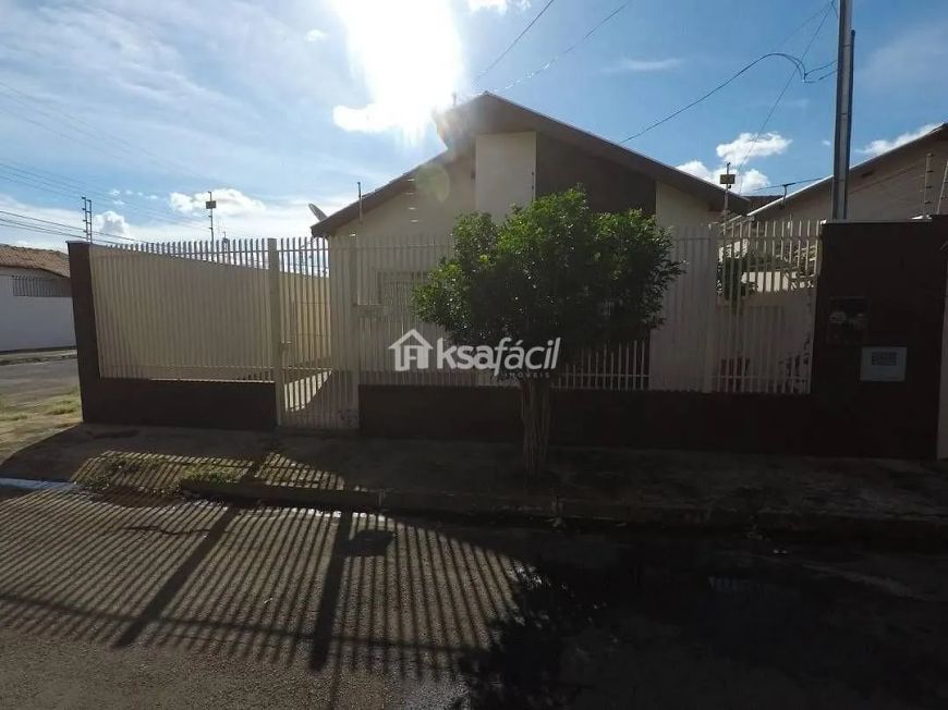 Casa com 2 quartos para Venda, Vila Carvalho - Campo Grande