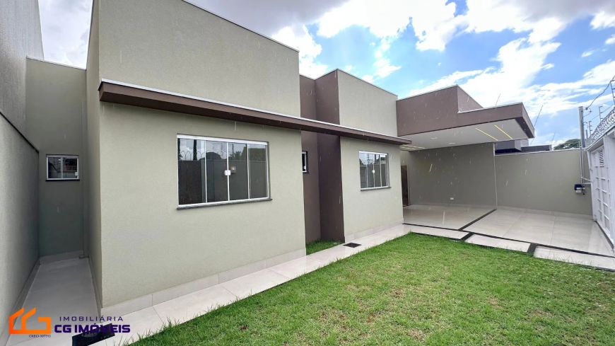 CASA COM 3 APARTAMENTOS - FICA 4 QUADRAS AV ZAHAN