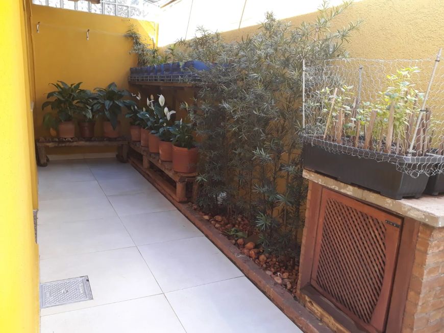 COD446- CASA Á VENDA TÉRREA – VILA TAVEIRÓPOLIS