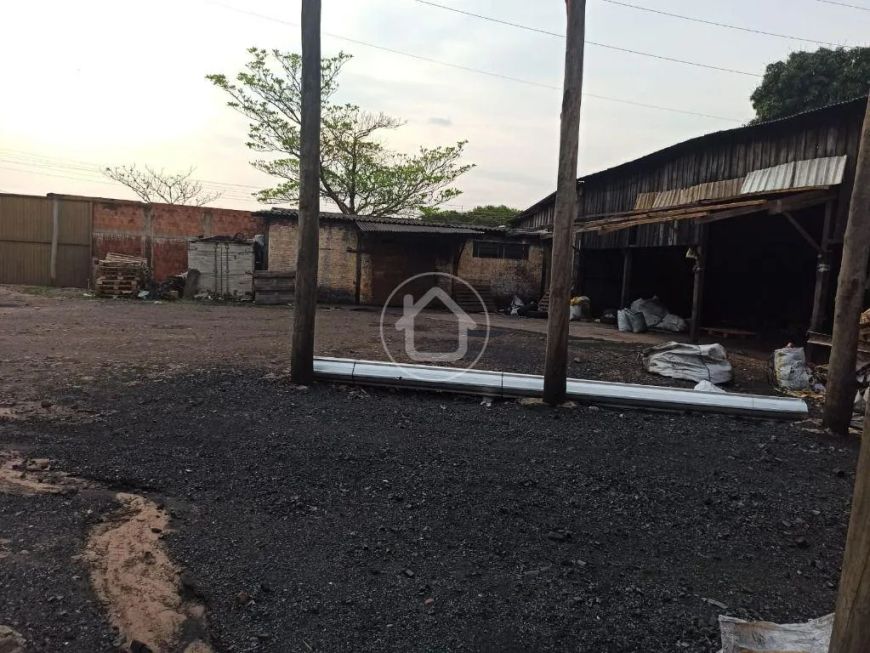 TERRENO EM ÓTIMA LOCALIZAÇÃO