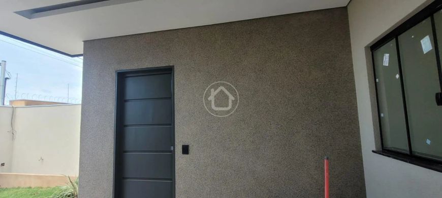CASA NOVA 2 QUARTOS E 1 SUITE