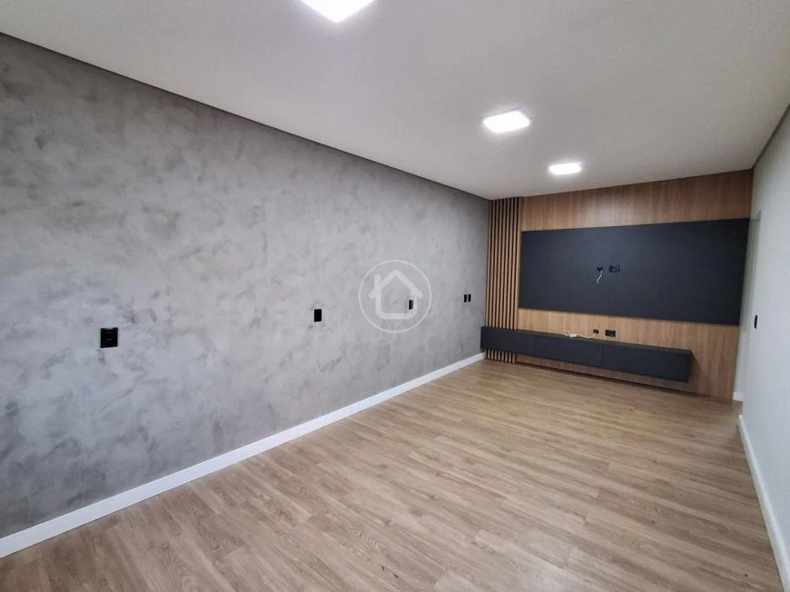 CASA TODA REFORMADA RICA EM PLANEJADOS