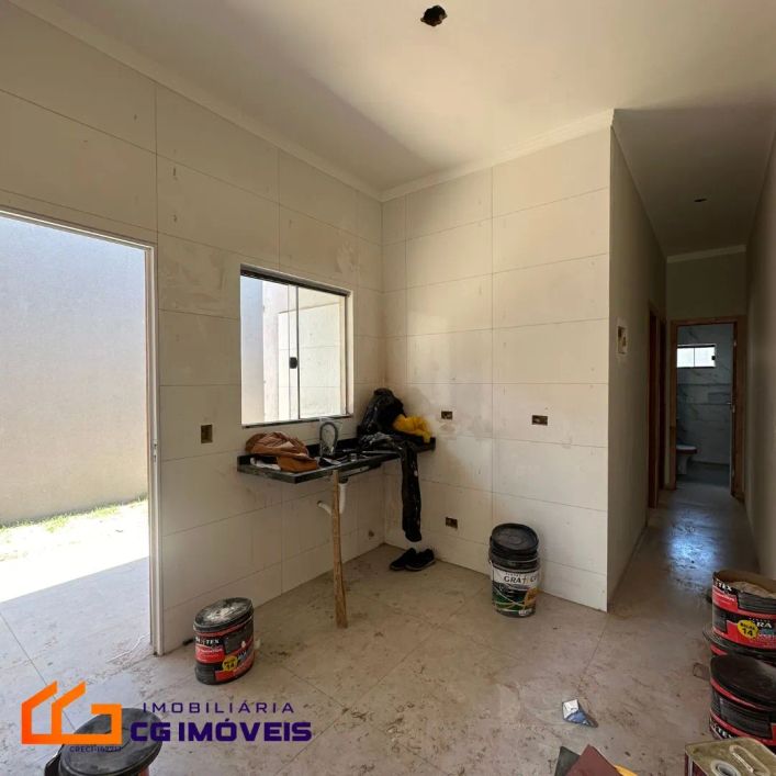 Casa á venda com 2 quartos no Figueiras do Parque em Campo Grande MS