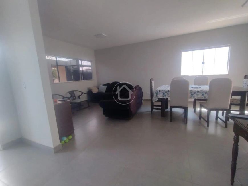 SOBRADO COM 03 SUITES NO RITA VIEIRA