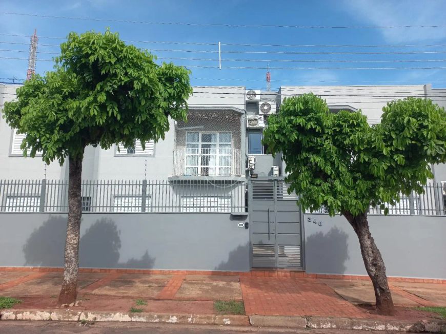 APARTAMENTO TÉRREO