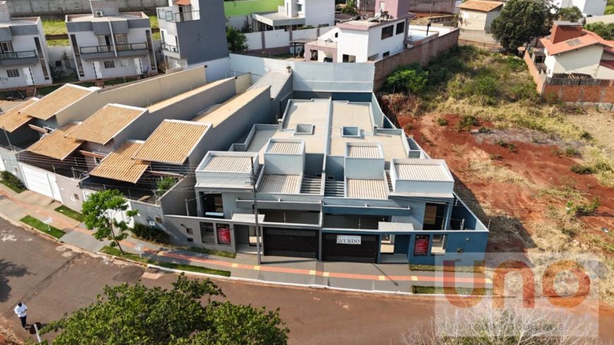 Casa 3D/2S, 136M² na Vila Nasser, Campo Grande/MS por R$750K - Imóvel Residencial à Venda