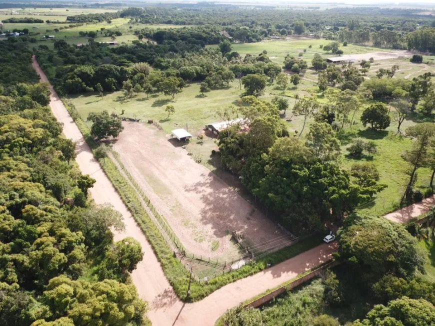 Chácara à Venda - Pista de Laço Comprido - 30 Minutos do Centro de Campo Grande