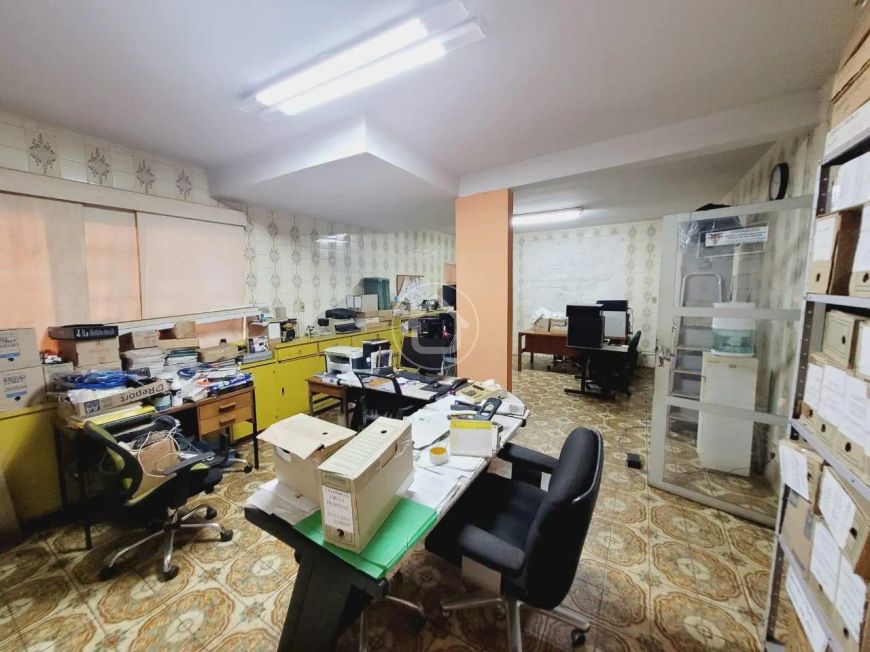 SOBRADO COMERCIAL - AMAMBAI