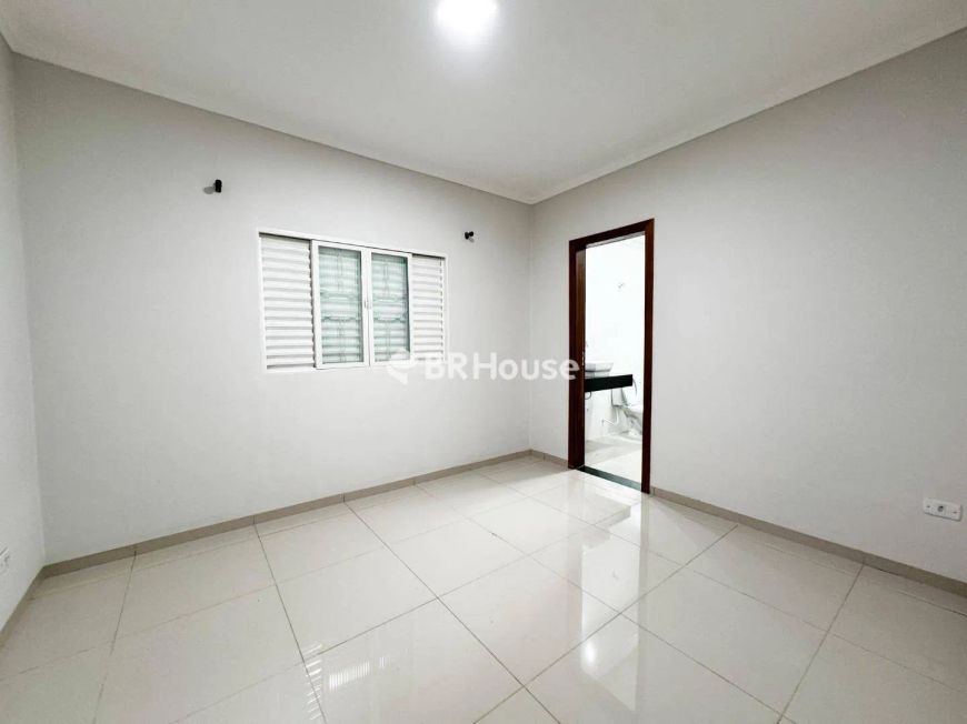 Sobrinho | Casa 3 quartos, sendo 1 suite
