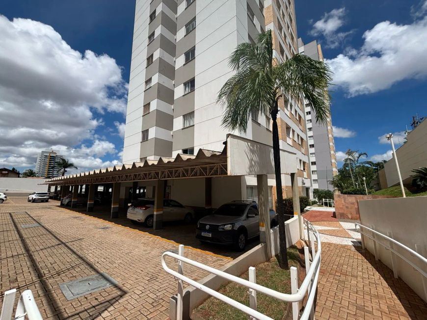 Apartamento no Edifício Torres de España
