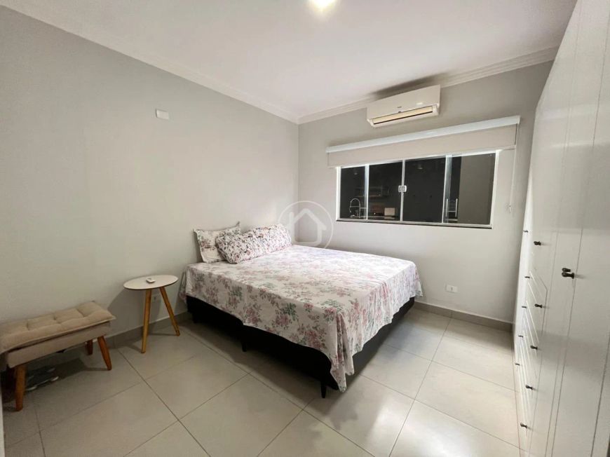 CASA NOVA COM PLANEJADOS - JARDIM BATISTÃO