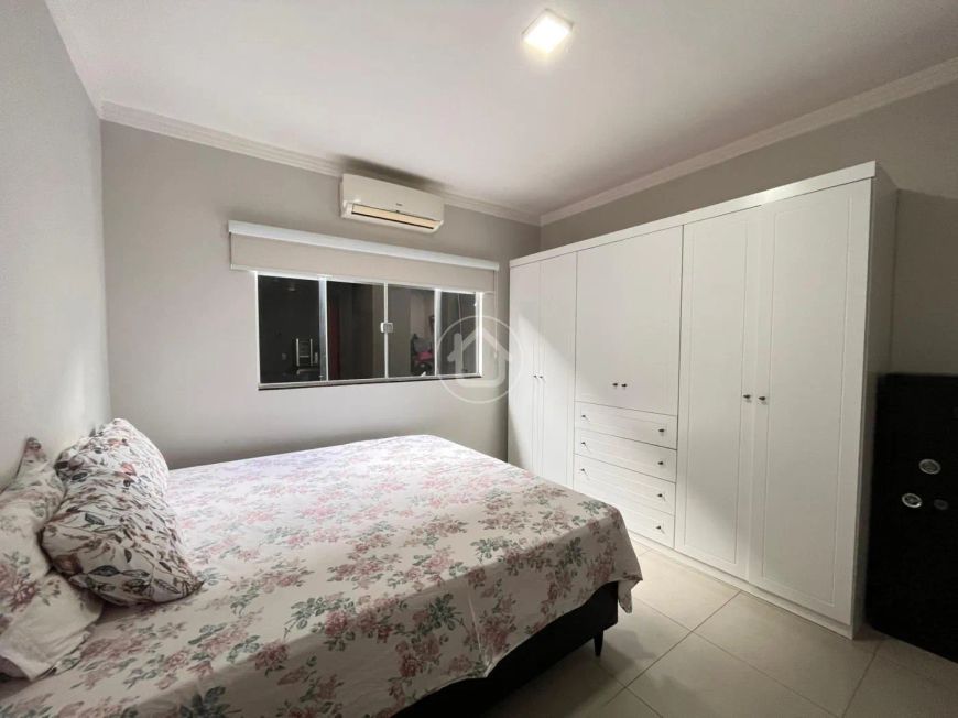 CASA NOVA COM PLANEJADOS - JARDIM BATISTÃO