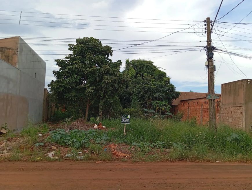 Terreno para venda tem 360 metros quadrados em Vila Moreninha IV - Campo Grande - MS