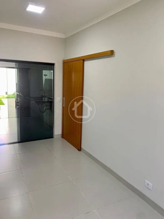 CASA COM 01 SUÍTE E 02 QUARTOS - JARDIM TIJUCA
