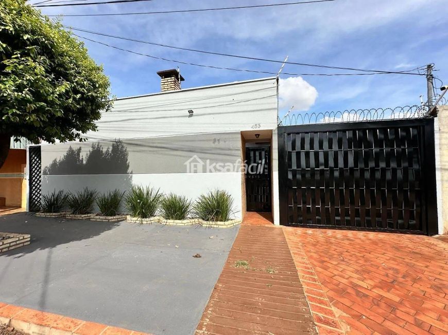 🏡 Ampla Casa no Bairro Guanandi - Conforto e Lazer Completo