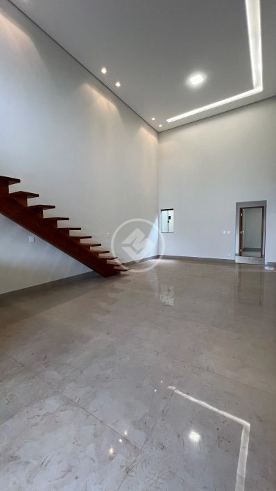 Casa a venda com 3 Dormitórios codigo: 95836