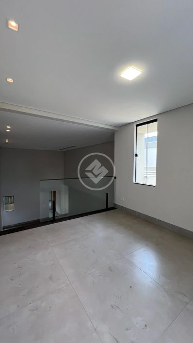 Casa a venda com 3 Dormitórios codigo: 95836