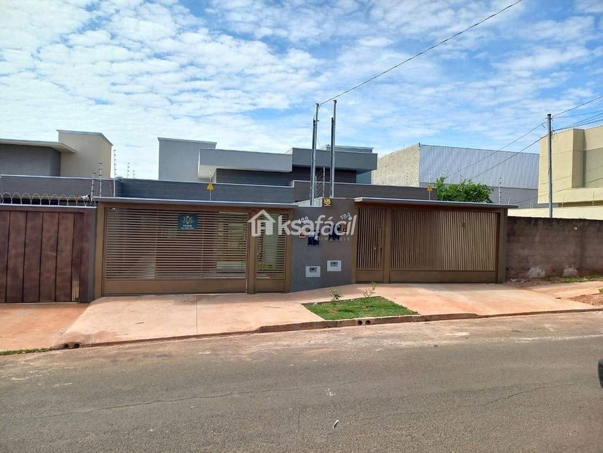Casa Com 3 Dormitórios à Venda, 118 M² Por R$ 550.000,00 - Jardim Montevidéu - Campo Grande/ms
