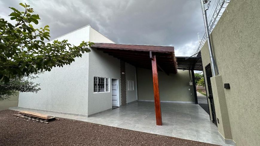Campo Grande - Casa Padrão - Jardim América