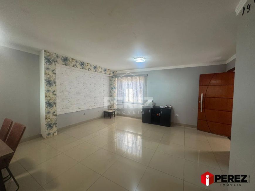 Casa Térrea no Bairro Jardim Parati