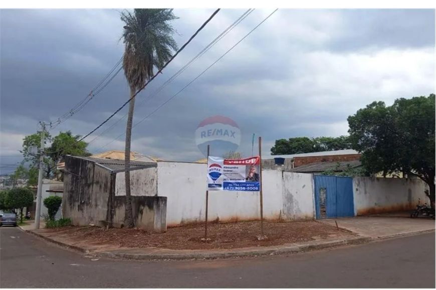 Galpão Comercial de 285m² no Coração do Bairro Monte Castelo