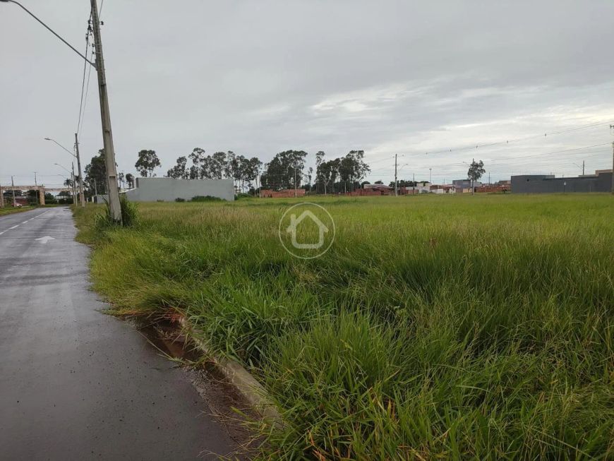 2 TERRENOS COMERCIAIS LADO A LADO
