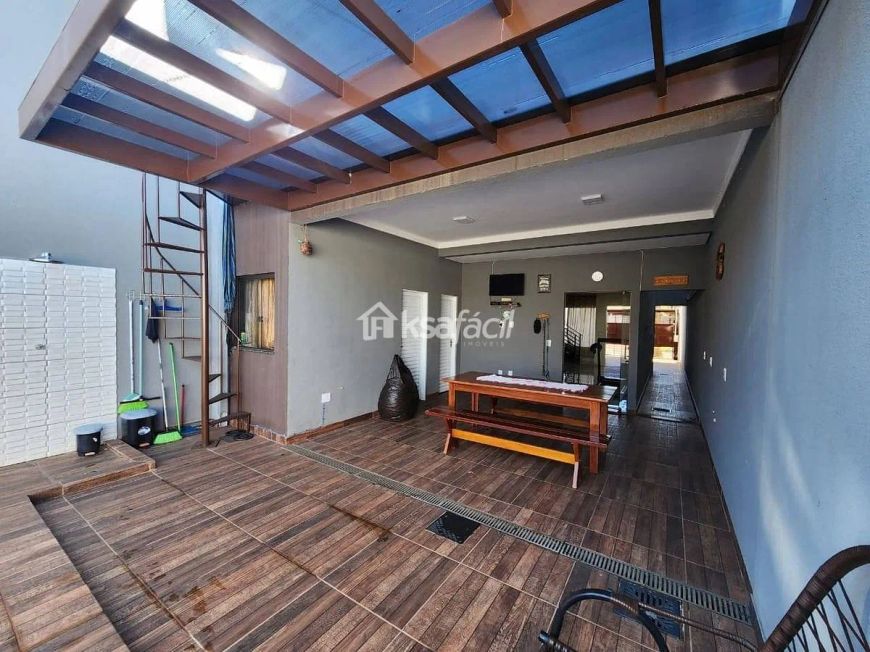 🏡 Descubra Seu Novo Lar na Tijuca: Sobrado Espaçoso e Elegante