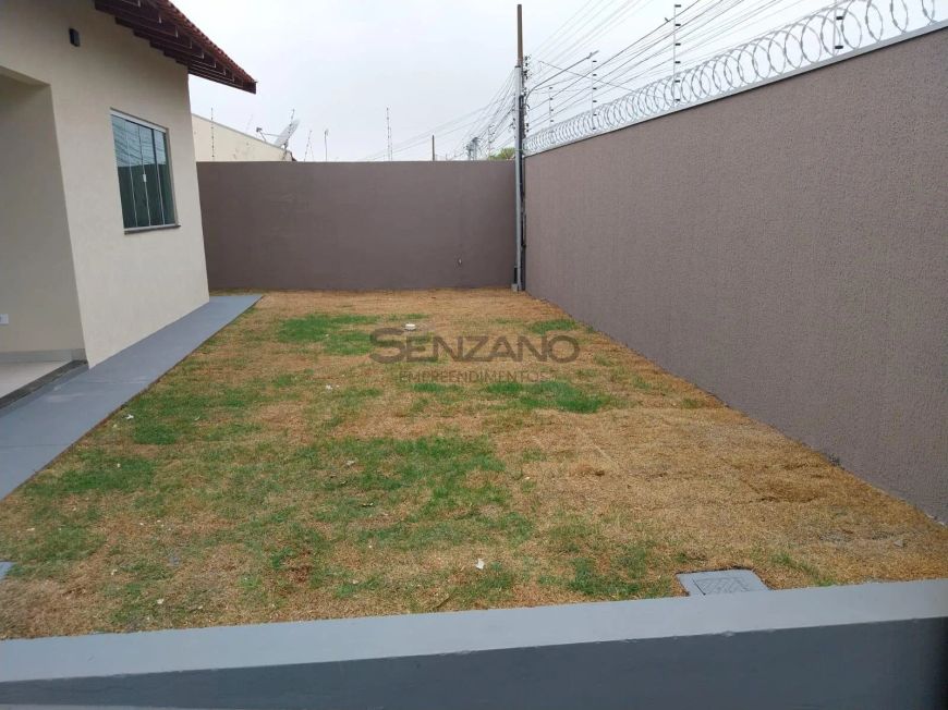 Casa Térrea no Tijuca, com 2Quartos s/ 1Suite, por R$485mil.