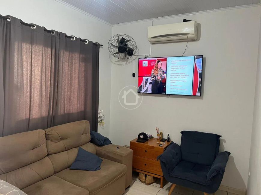 CASA COM ÁREA GOURMET - PANORAMA