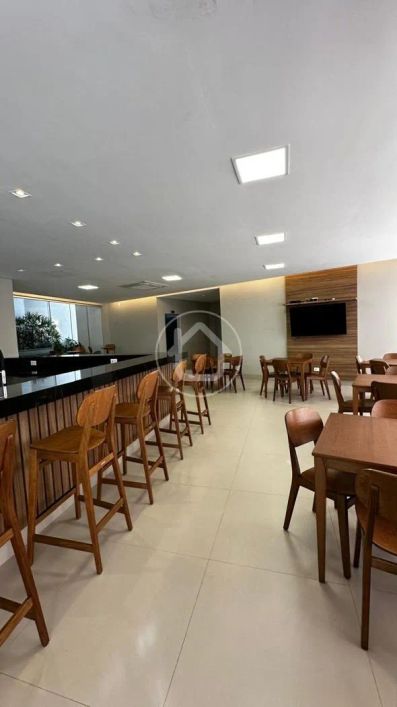 APARTAMENTO NA RUA AMAZONAS - ANDAR ALTO