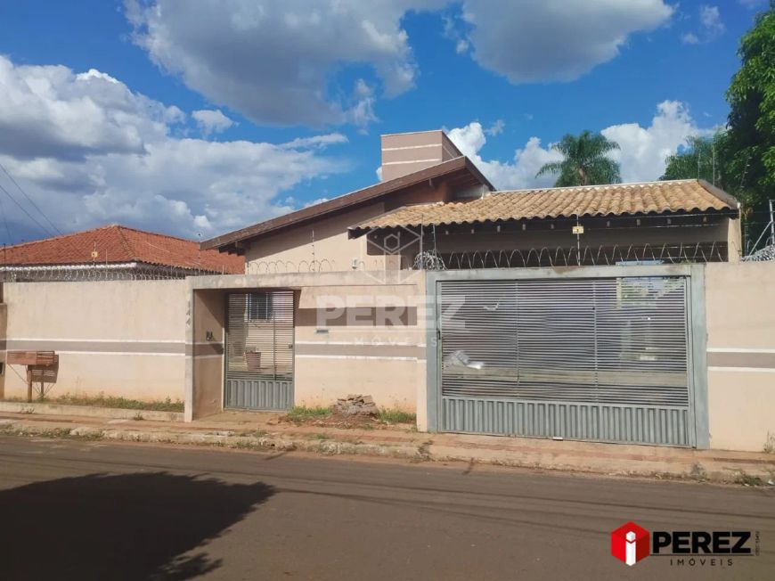 Casa Térrea no Bairro Vila Santa Luzia