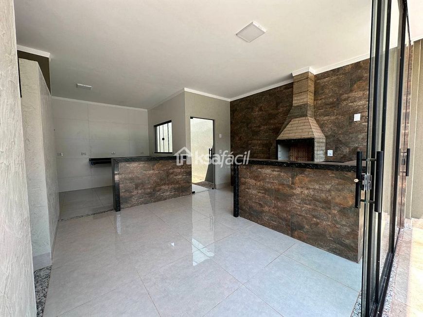 Casa com Piscina e Área gourmet