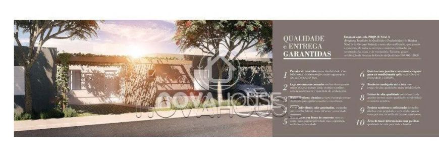 CASA COM PLANEJADOS E ENERGIA SOLAR