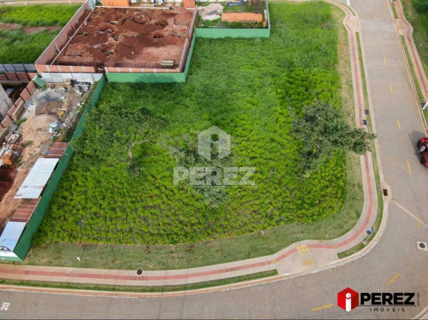 Terreno no Condomínio Altos da Mata
